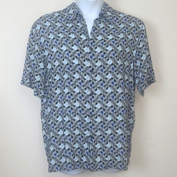 Claiborne Other - Claiborne Men's button down shirt short sleeve blue black geometric print EUC